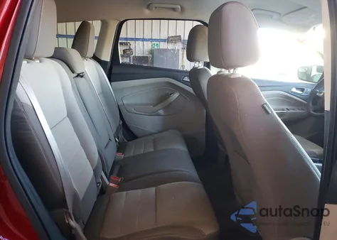 2013 Ford Escape Se z USA, uszkodzony, nr VIN 1FMCU0GX2DUC57384